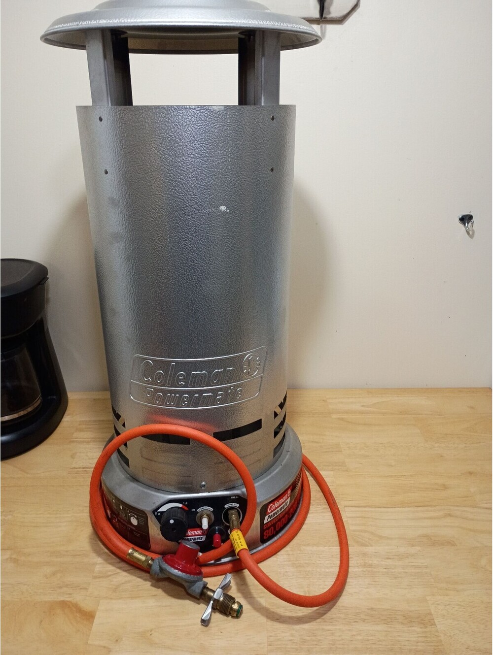 Coleman Powermate Convection Heater 80,000-200,000 BTU with Regulator and Hose